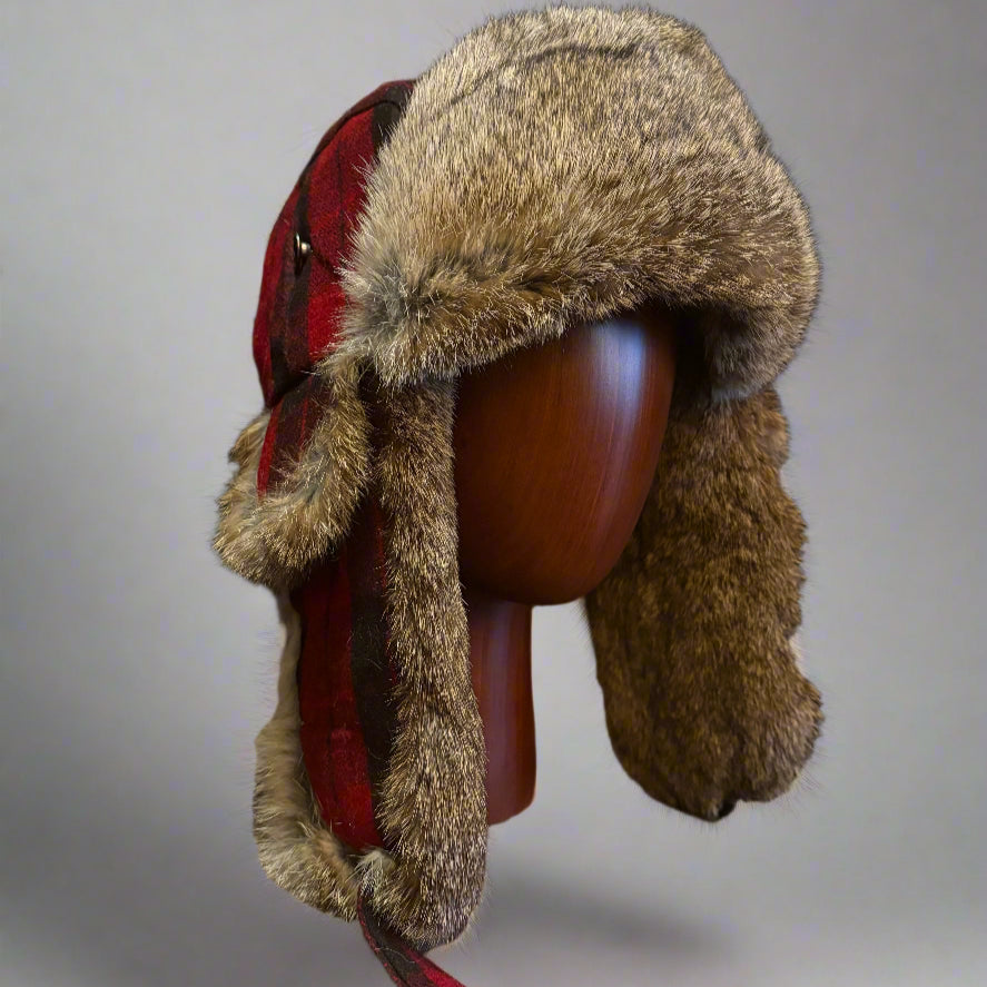 lumberjack-fur-hat-mamma-reykjav-k-remember-reykjav-k