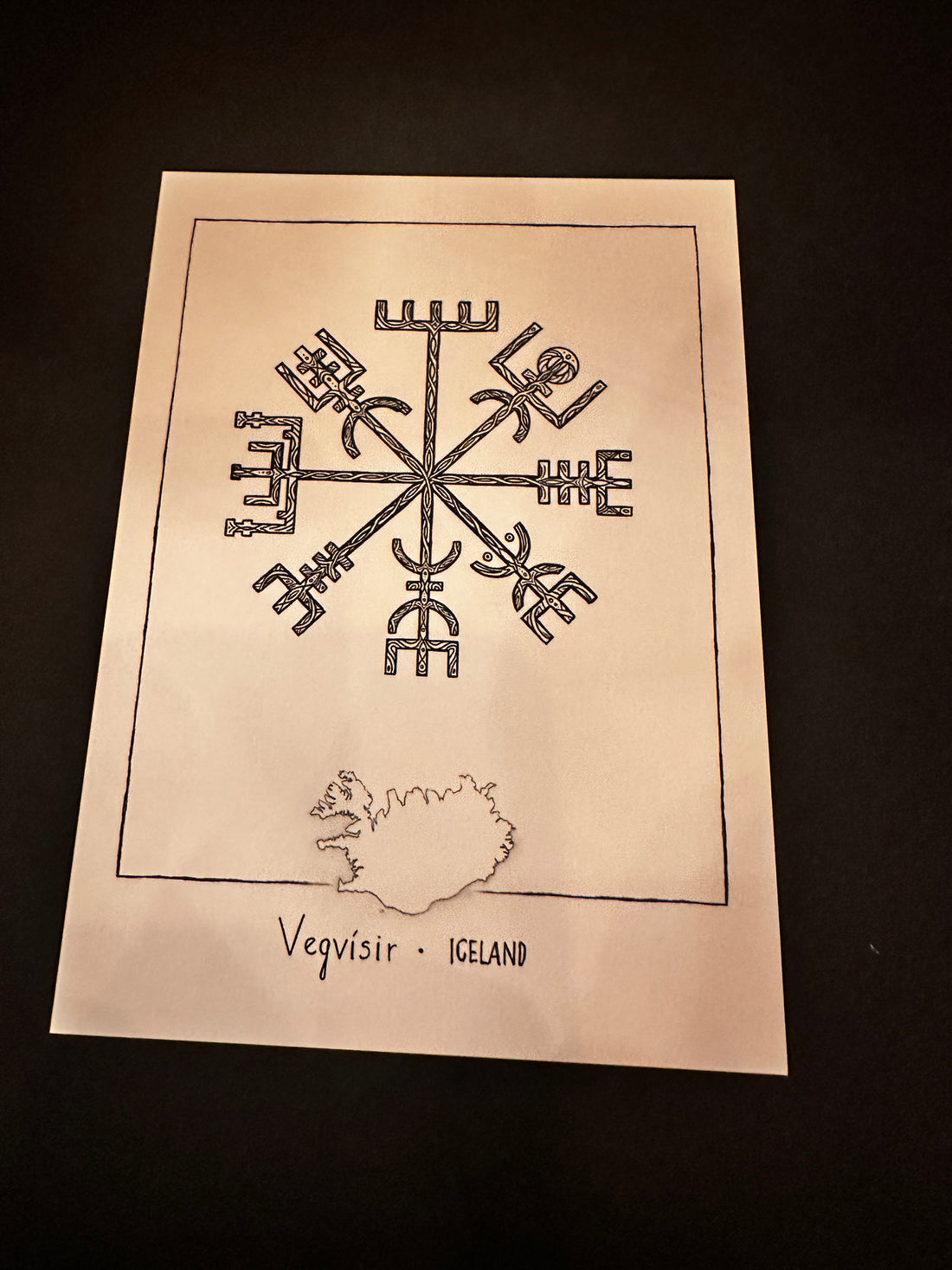 Postcard Vegvísir - Jana Tomanová