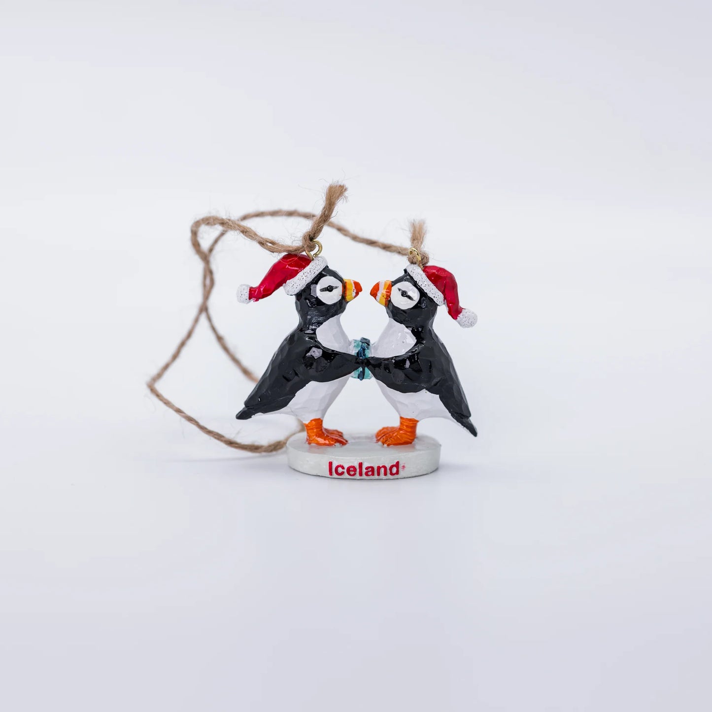 Kissing Puffins Ceramic Ornament - Minjagripir.is