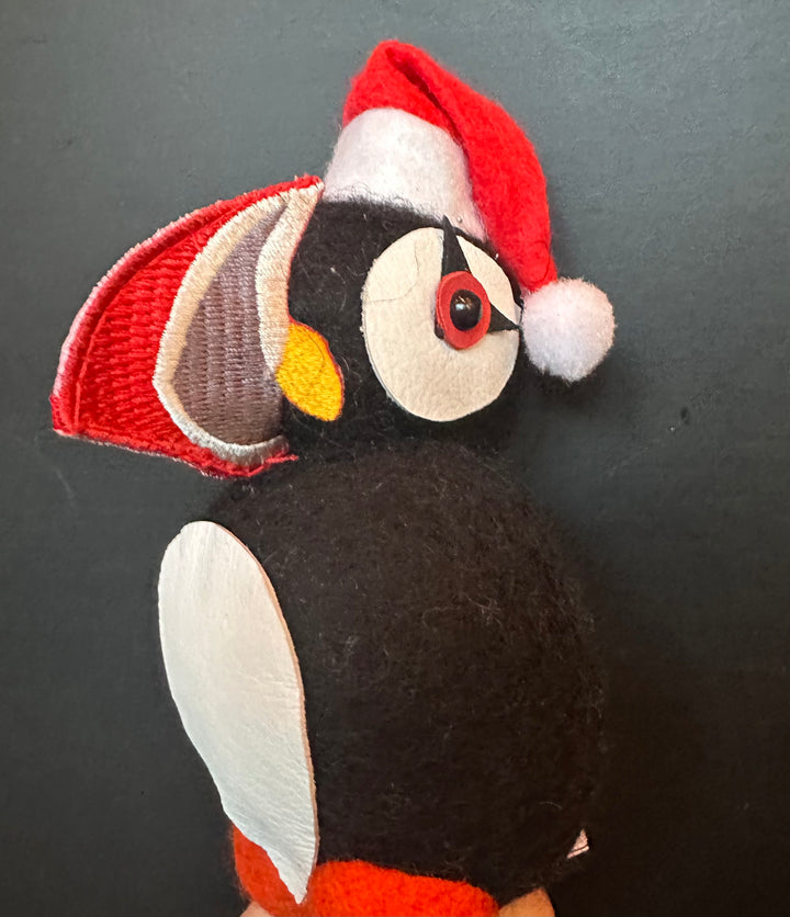 Puffin with Christmas Hat - 12 x 9 cm Merkikerti