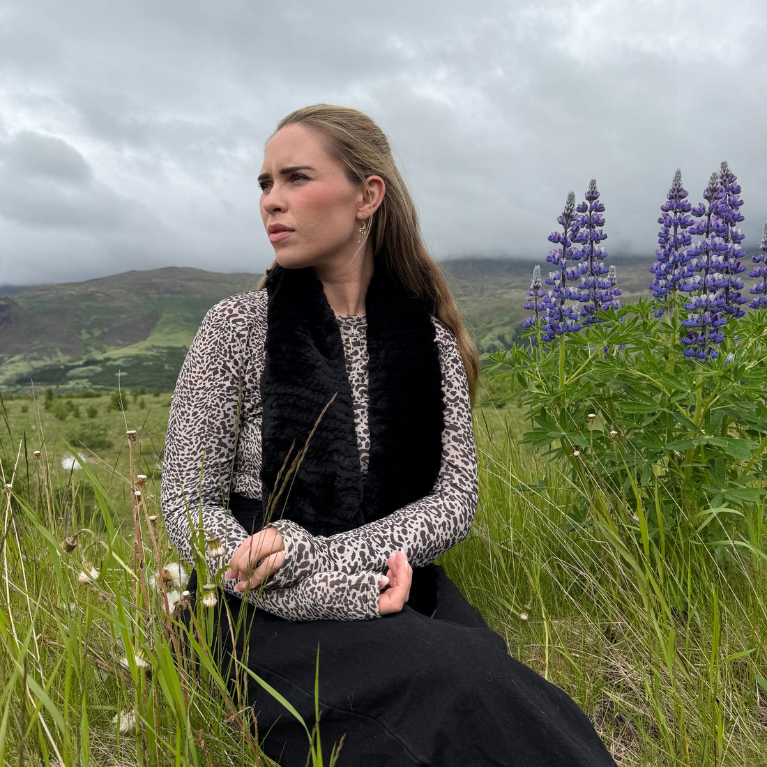 Long Rabbit Scarf - Mamma Reykjavík