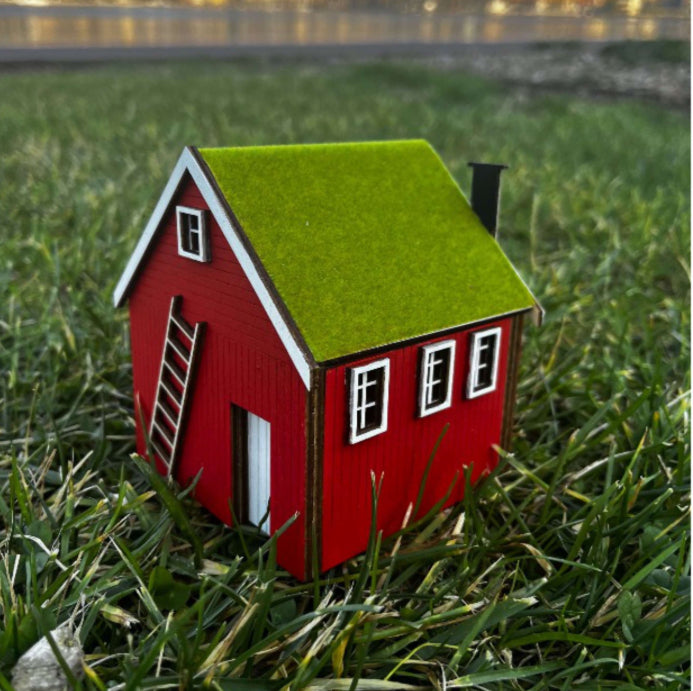 Hand-made Wooden House Iceland - The Lonely House Design