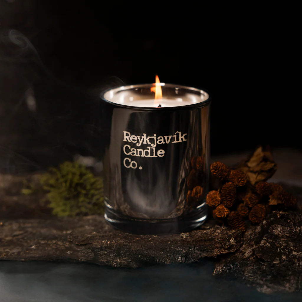 By Krummi - Hrím - Winter Colors - Reykjavík Candle Co.