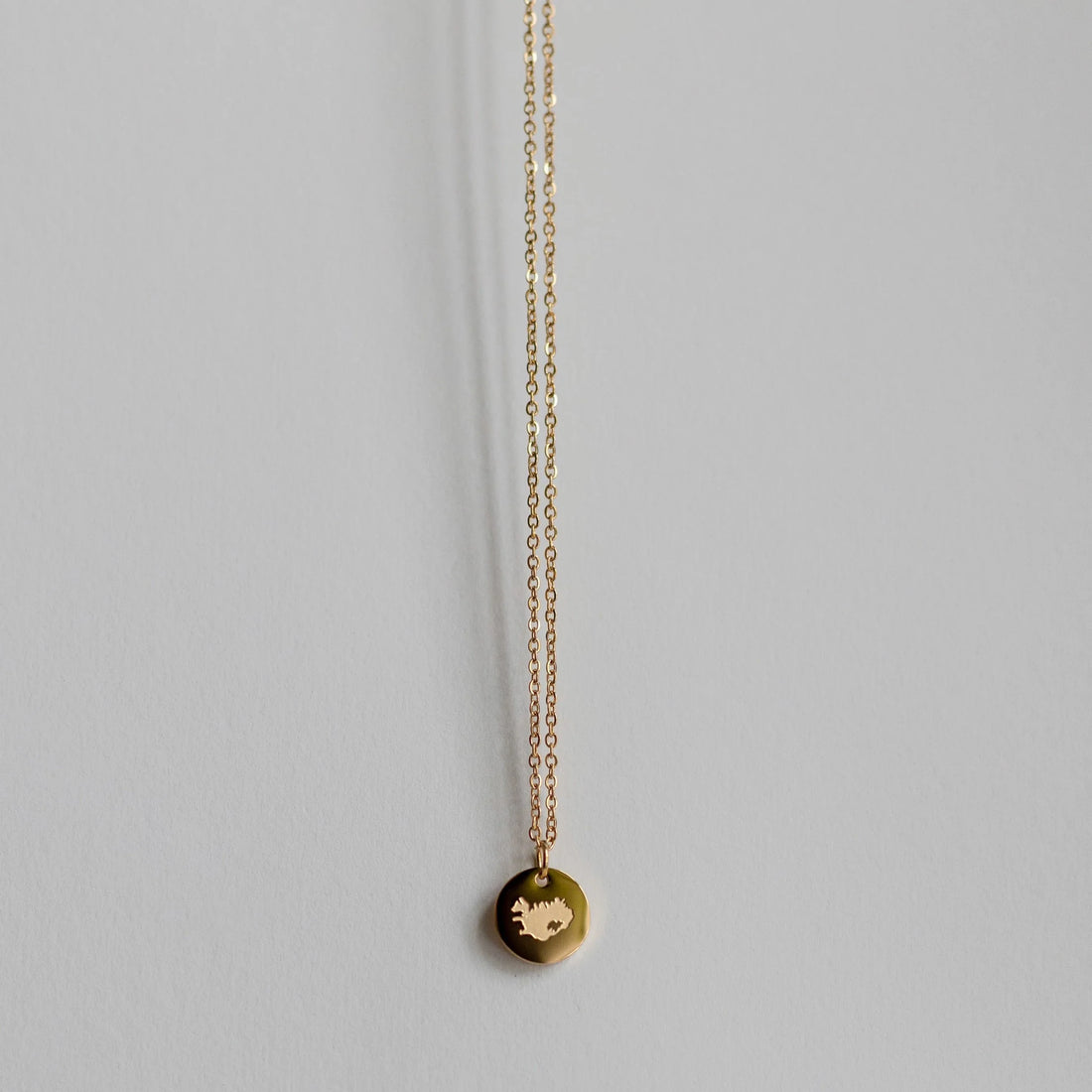 Round Iceland 12mm Necklace- 24 Iceland