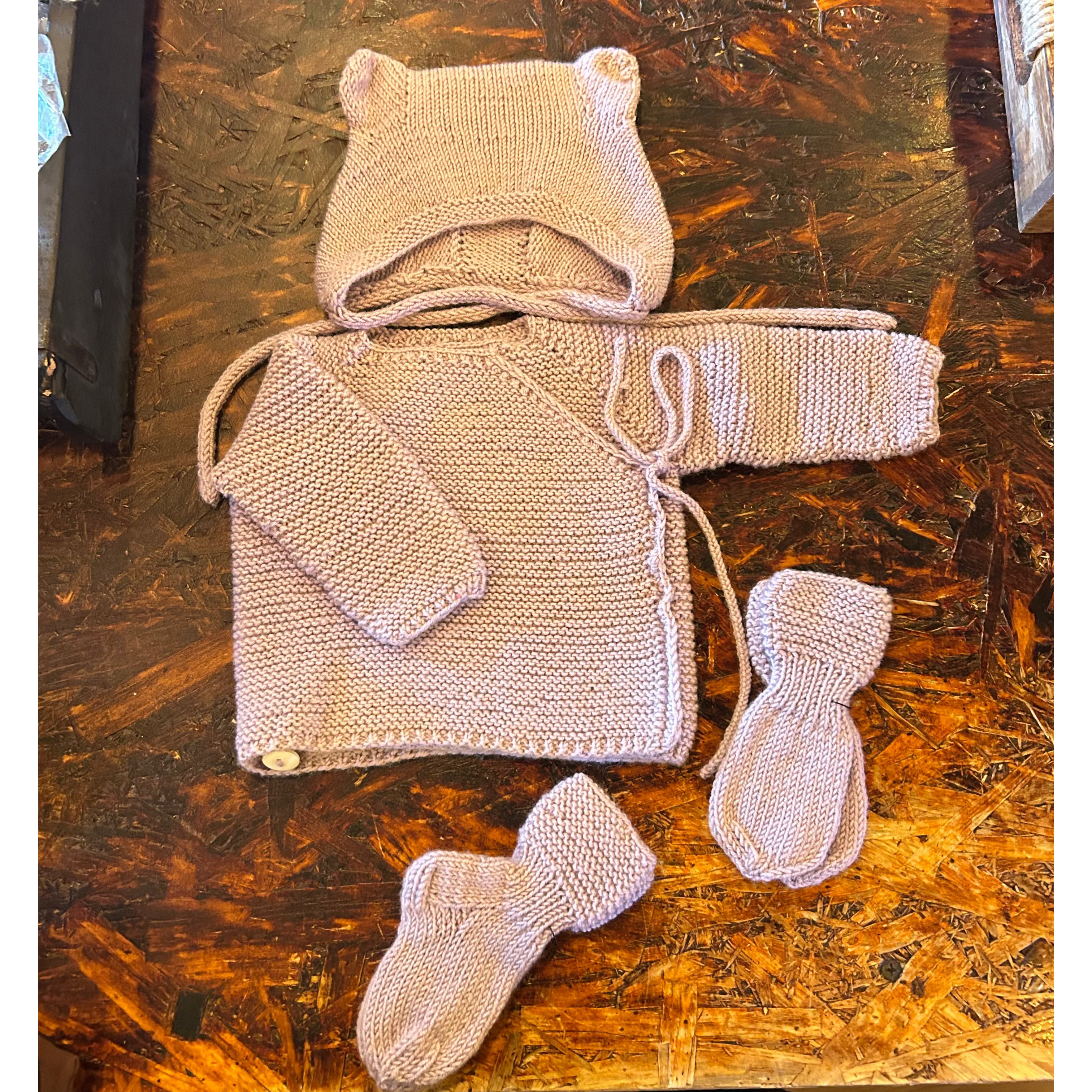 Handknitted Merino Baby Set By SUNNA